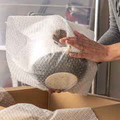 Paquete x3 rollos de papel plástico burbuja 30 cm x 50 metros