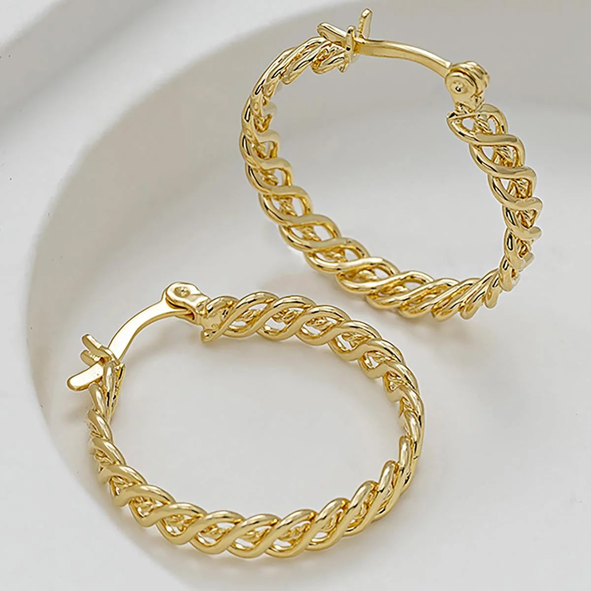 Candongas de oro laminado18K estilo Chain 3.8 cm Ref 34172