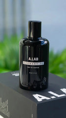 Another lab Italy 86 dupe Valentino Born in Roma Intense (masculino)
